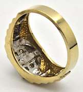 MEN'S 14 KT YELLOW GOLD DIAMOND RING.