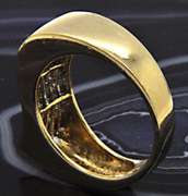 MEN'S 14 KT YELLOW GOLD DIAMOND RING.