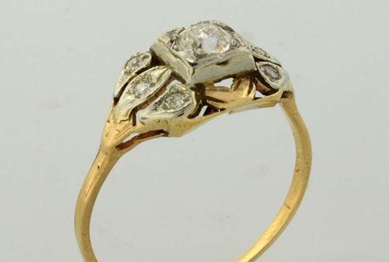 Victorian Style Filigree Diamond Ring in Gold