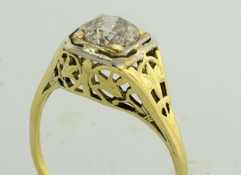Amazing .72CT Diamond Ring in Gold