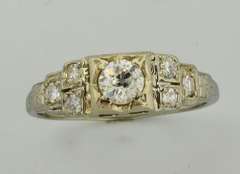 Lovely .35CTW Antique Style Diamond Ring, 18K
