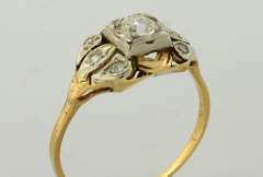 Victorian Style Filigree Diamond Ring in Gold