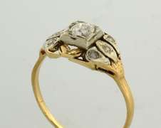 Victorian Style Filigree Diamond Ring in Gold