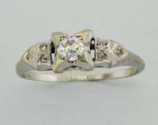 White Gold Filligree Ring with .25 CTW Diamonds