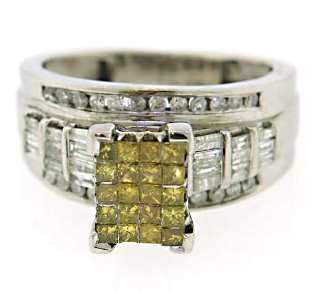 Amazing IR Yellow and White Diamond Cluster Ring