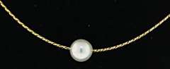 Single Pearl on Twisted Necklace