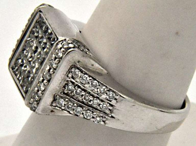 14 KT WHITE GOLD 2.00 CARAT DIAMOND REVERSIBLE RING.