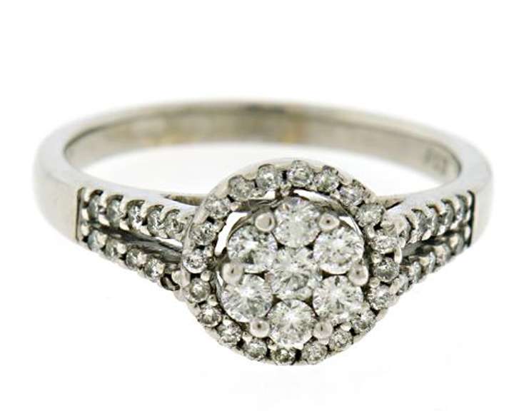 Stylish 14kt WG Diamond Cluster with Halo and Split Shank Ring