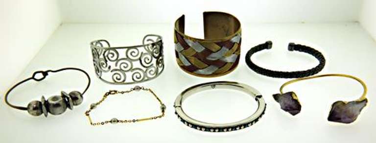 Lot of 7 Costume Bracelets