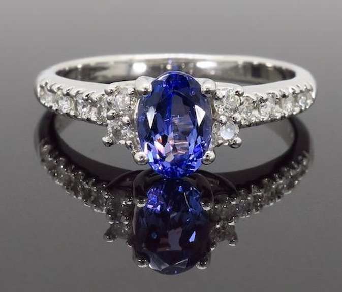 14K White Gold Tanzanite & Diamond Ring