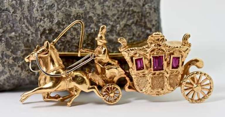 Beautifully Sculpted Whimsical 18K Stage Coach Brooch