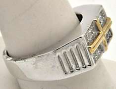 MEN'S 14 KT WHITE GOLD DIAMOND RING.