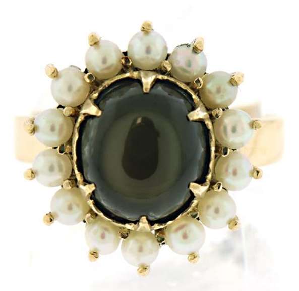 Sensational 10kt YG Black Star Sapphire and Pearl Ring
