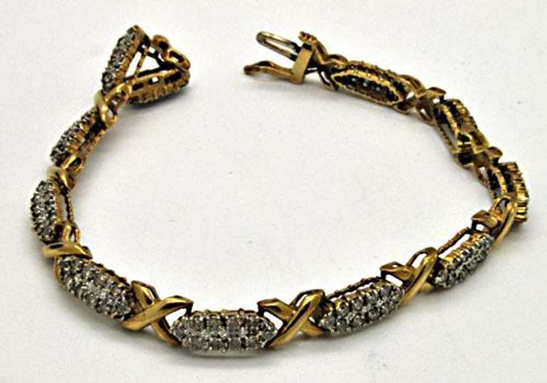 LADIES DIAMOND BRACELET 2.00 CARAT TOTAL WEIGHT.