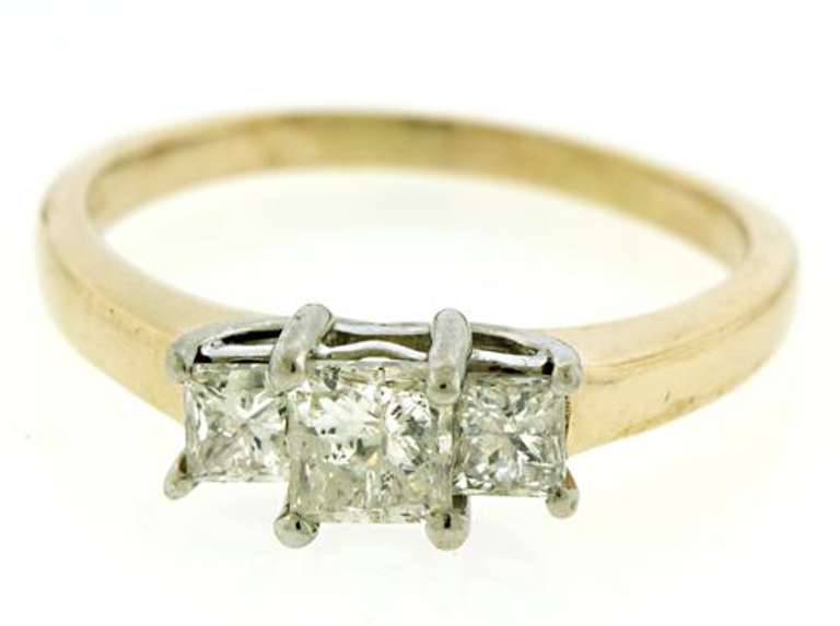 Fantastic Princess Cut Diamond Ring
