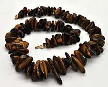 LADIES 14 KT GOLD TIGER EYE NECKLACE.