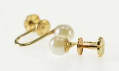 10KT Yellow Gold Pearl Earrings