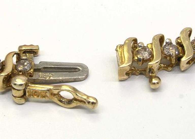 1.0CTW Glittering Diamond Tennis Bracelet