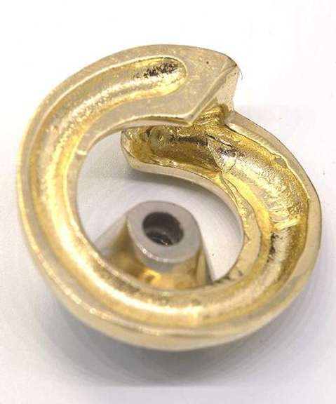 Glimmering Circular Diamond Pendant in Gold