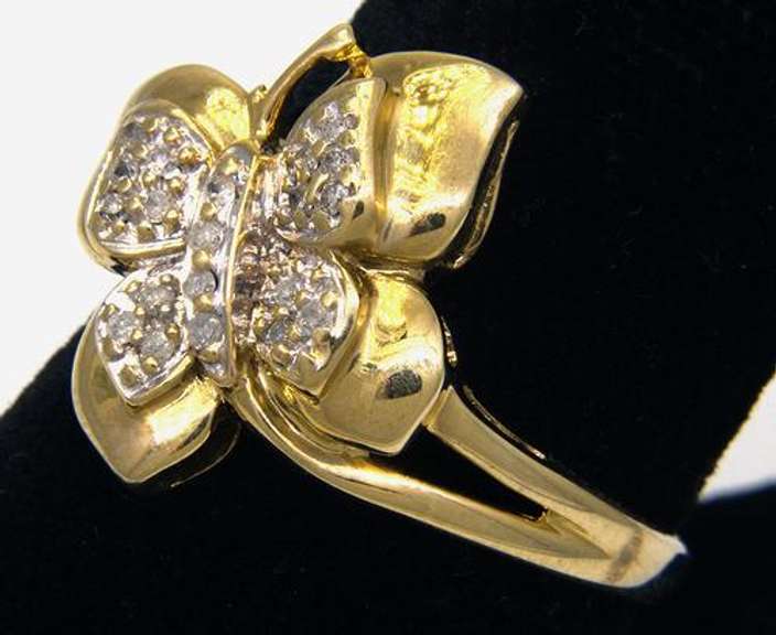 Joyful Diamond Butterfly Ring