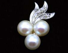 Pearl & Diamond Slide Pendant with Berry Motif
