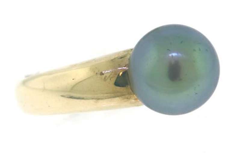 Classy Black Pearl Ring