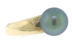 Classy Black Pearl Ring
