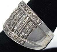 Glittering Baguette & Round Diamond Band