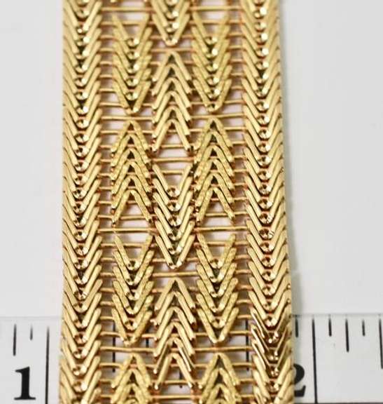 Intricate Heavy 18K Bracelet