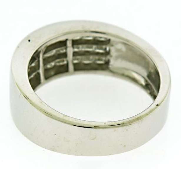 Gorgeous Invisible Set Diamond Ring