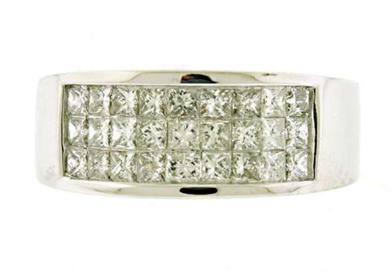 Gorgeous Invisible Set Diamond Ring