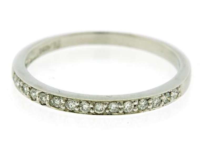 Nice Shared Prong Diamond Band