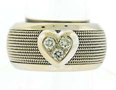 Contemporary 18kt WG Wide Ribbed Band with Diamond Heart Center