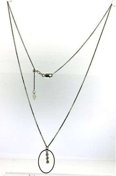 Fashionable 14kt WG Diamond Oval Pendant Necklace
