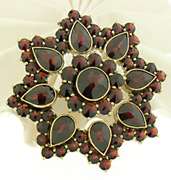 Gorgeous 14kt YG Bohemian Garnet Brooch