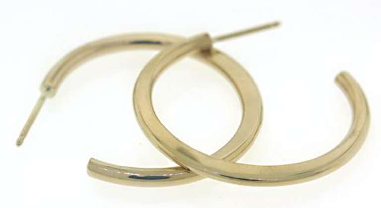 Simple 14kt Yellow Gold Hoop Earrings