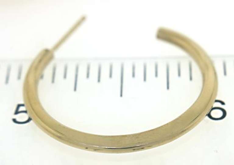 Simple 14kt Yellow Gold Hoop Earrings