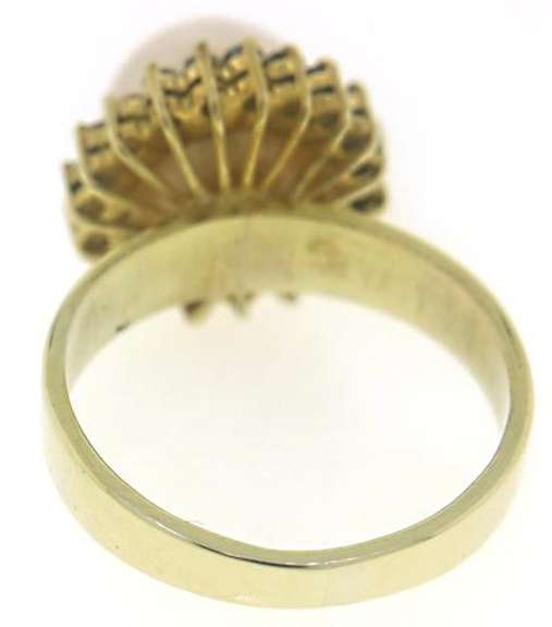 Flashy 14kt YG Pearl and Diamond Halo Ring