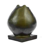 Handcrafted Detailed Hot Cast Cat Bronze Sculpture