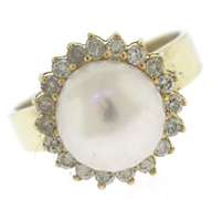 Flashy 14kt YG Pearl and Diamond Halo Ring