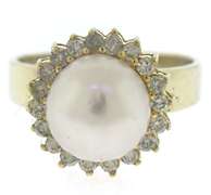 Flashy 14kt YG Pearl and Diamond Halo Ring
