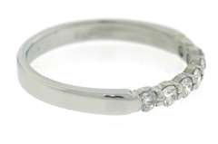 Elegant Platinum Shared Prong Diamond Band