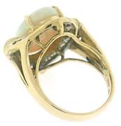 Gorgeous 18kt Opal Diamond Ring