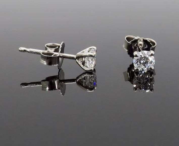 14K White Gold Diamond Stud Earrings