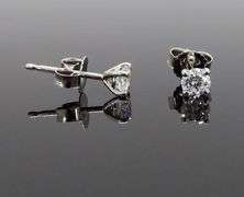 14K White Gold Diamond Stud Earrings