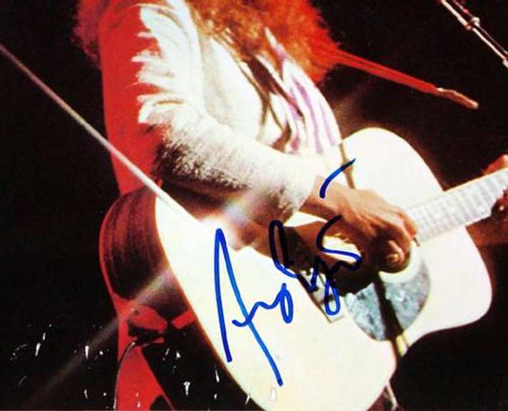 Amy Grant Autographed Signed In Concert Volume Two Albu