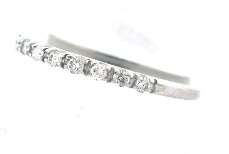Simple 14kt WG Diamond Ring