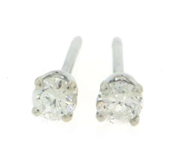 Classy Diamond Stud Earrings