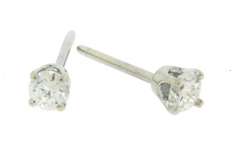Classy Diamond Stud Earrings