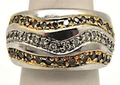 LADIES 14KT WHITE GOLD DIAMOND BAND.